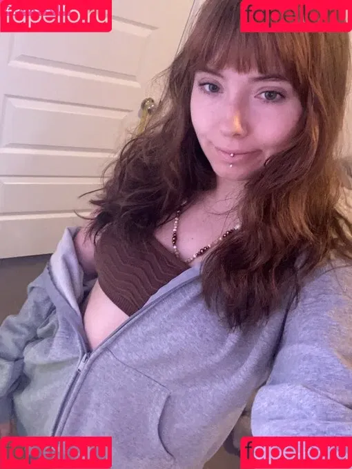 CruelRice Onlyfans Photo Gallery 