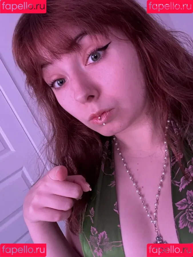 CruelRice Onlyfans Photo Gallery 