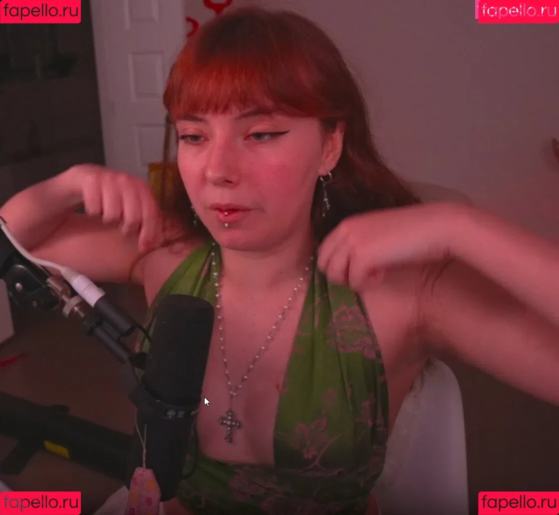 CruelRice Onlyfans Photo Gallery 