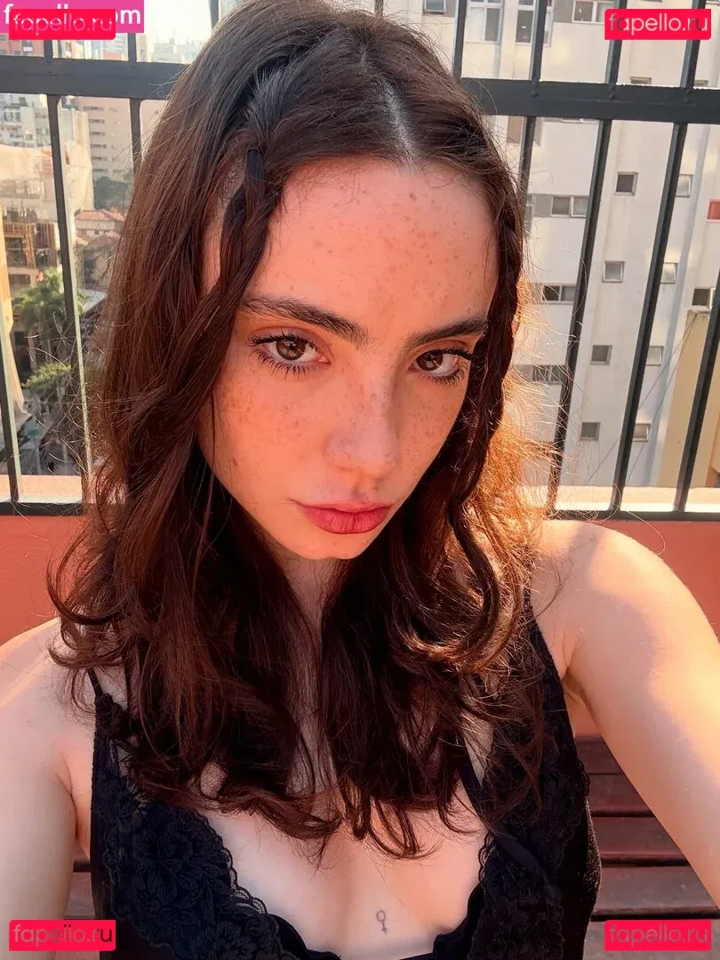 Melissa Fernandes Onlyfans Photo Gallery 