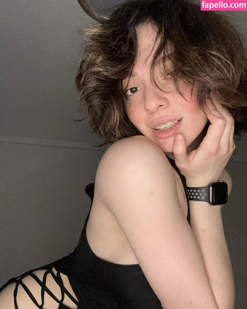 KoryaMc Onlyfans Photo Gallery 