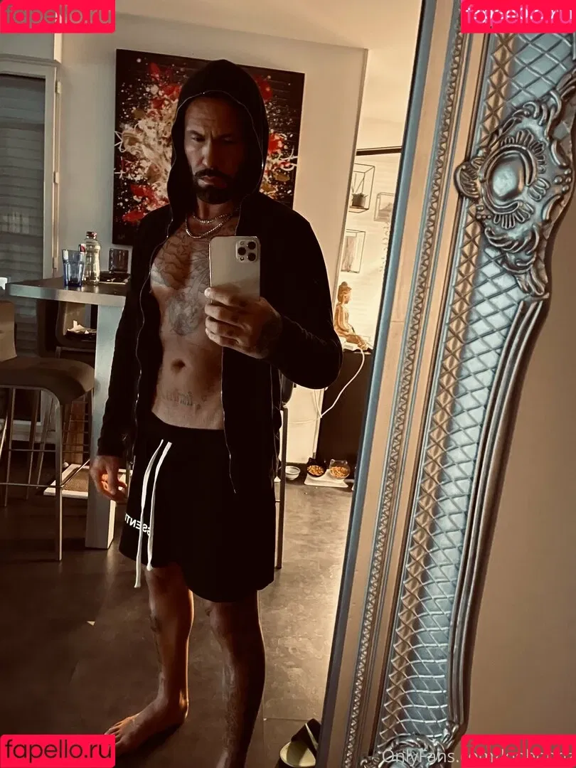 loohoodz Onlyfans Photo Gallery 