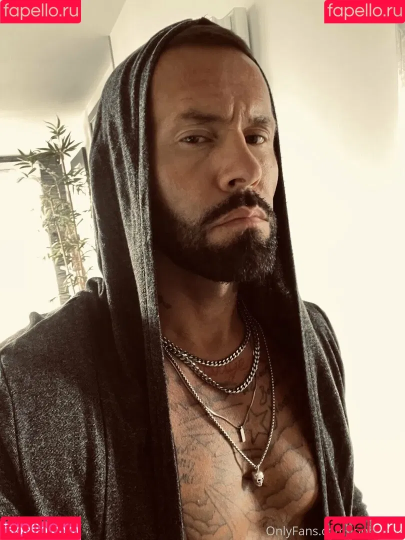 loohoodz Onlyfans Photo Gallery 