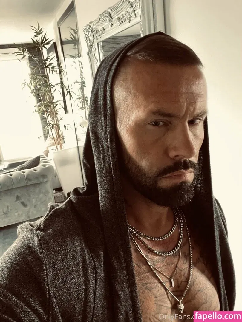 loohoodz Onlyfans Photo Gallery 