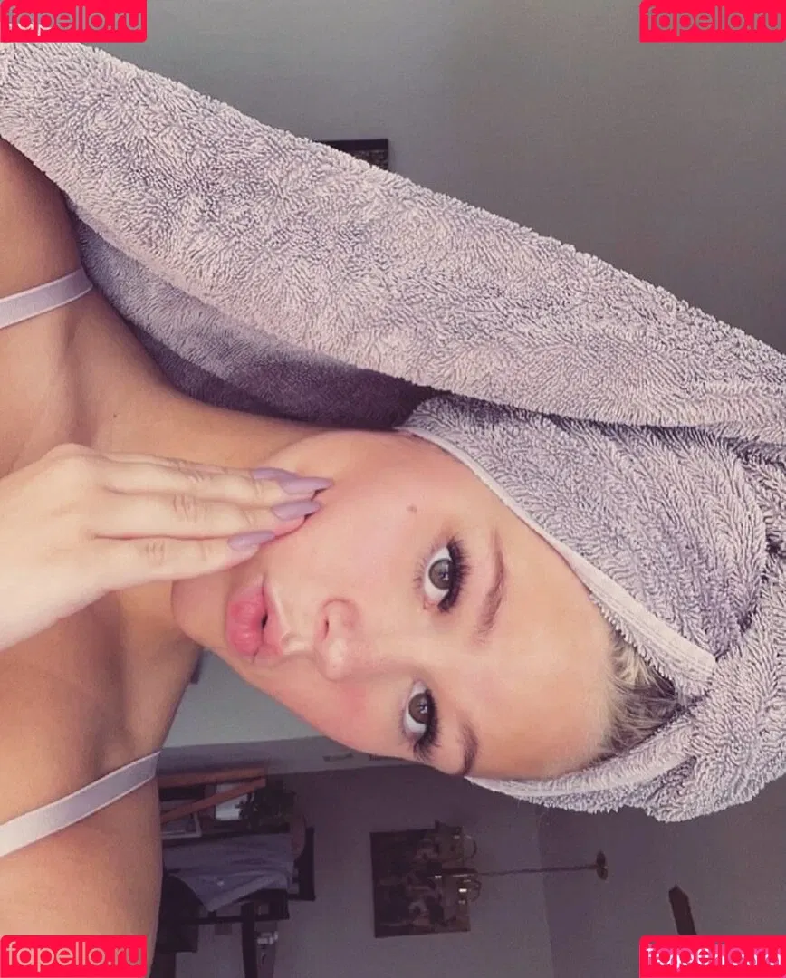 taylormarieig Onlyfans Photo Gallery 