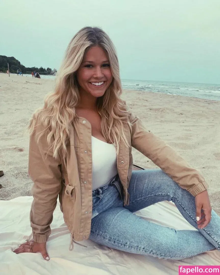 taylormarieig Onlyfans Photo Gallery 