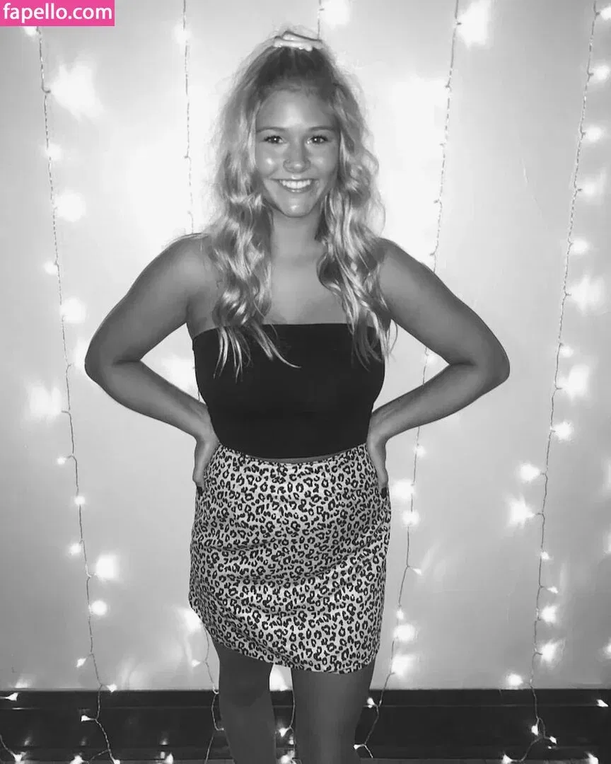 taylormarieig Onlyfans Photo Gallery 