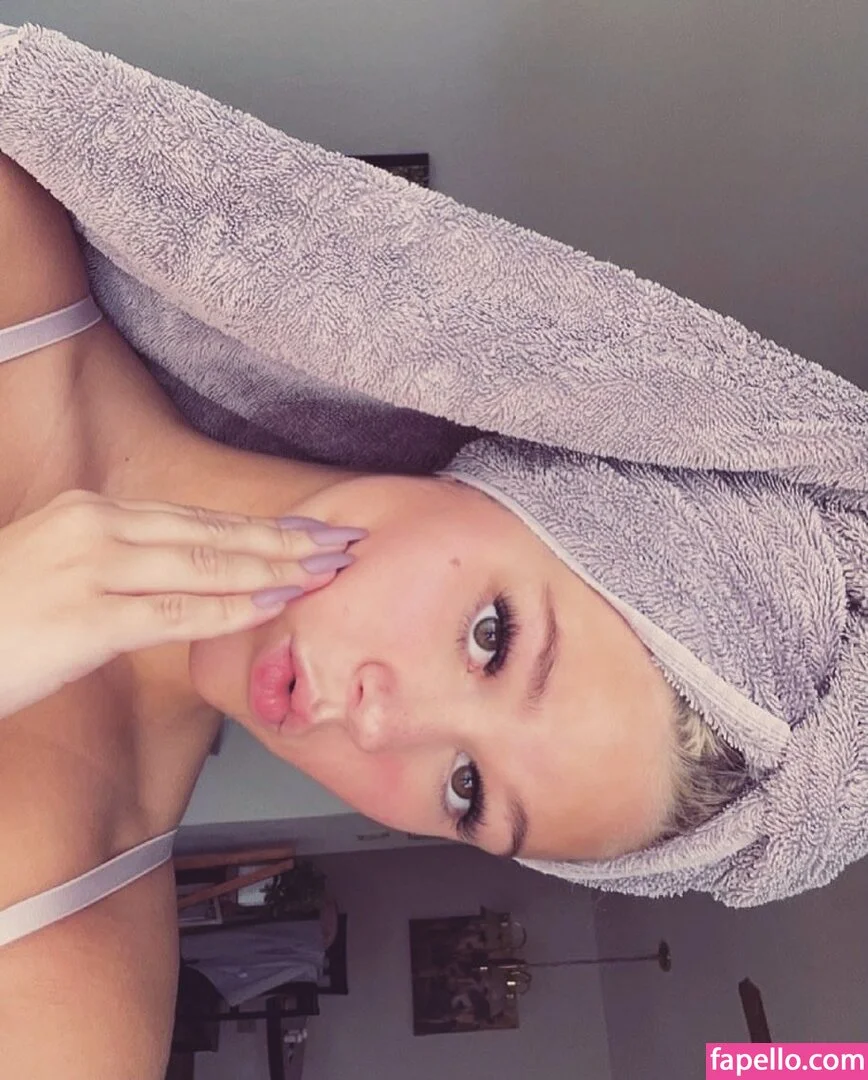 taylormarieig Onlyfans Photo Gallery 