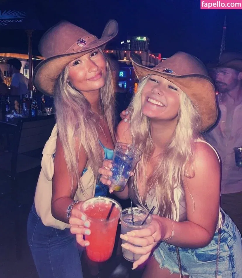 taylormarieig Onlyfans Photo Gallery 