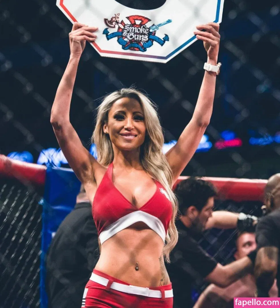 Robin Banks Onlyfans Photo Gallery 