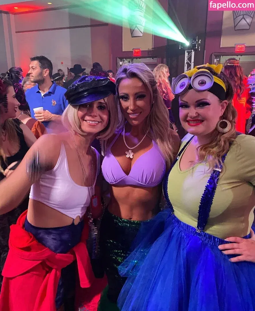 Robin Banks Onlyfans Photo Gallery 