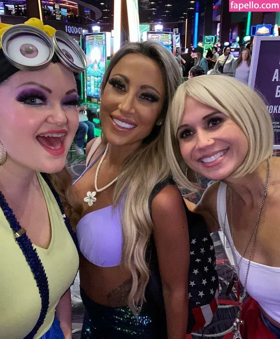 Robin Banks Onlyfans Photo Gallery 