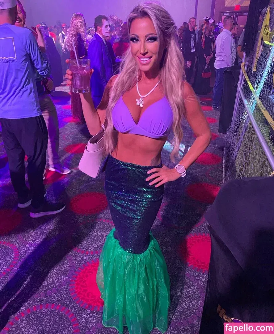 Robin Banks Onlyfans Photo Gallery 