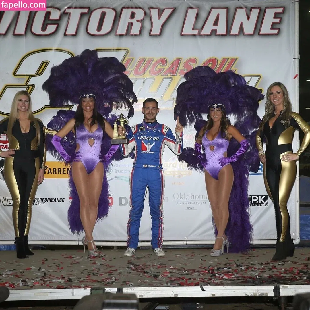 Robin Banks Onlyfans Photo Gallery 