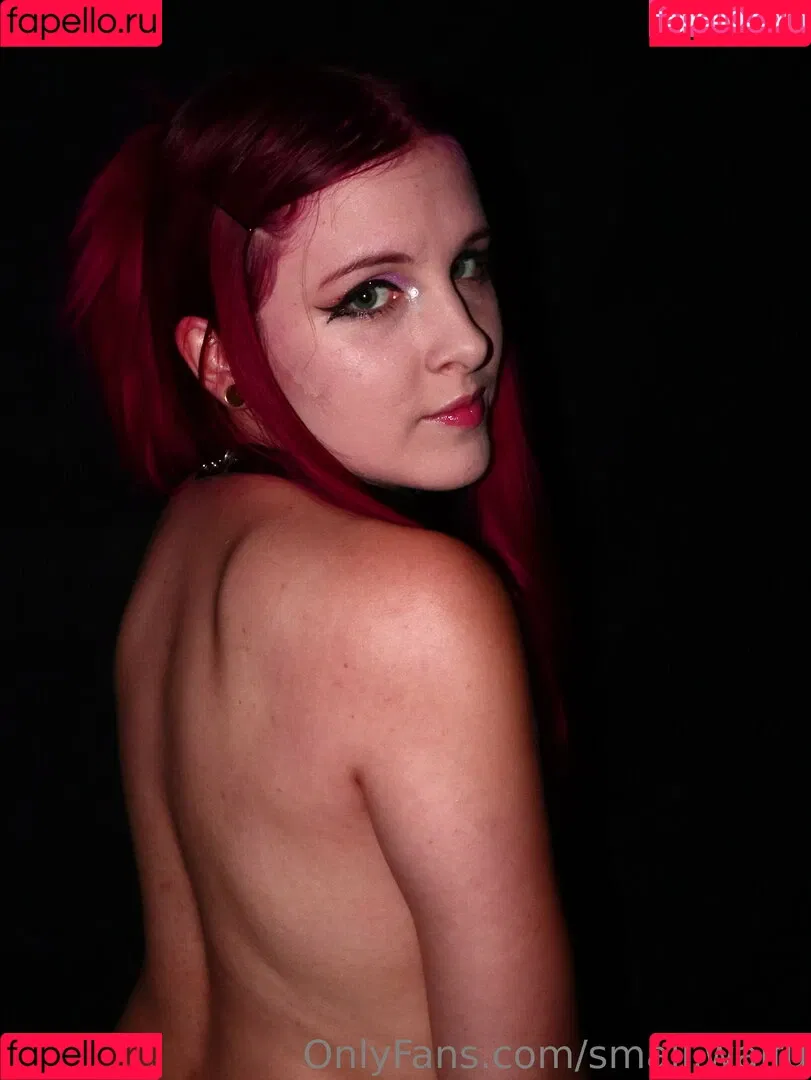 small.waifu Onlyfans Photo Gallery 