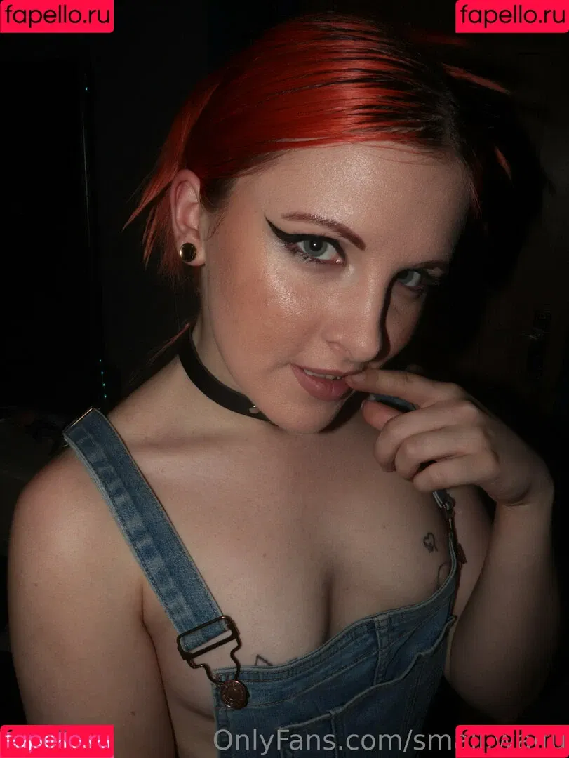 small.waifu Onlyfans Photo Gallery 