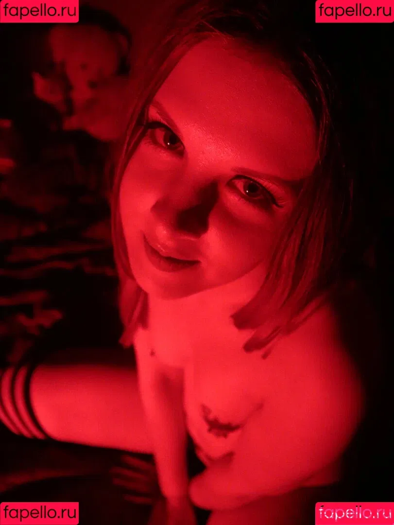 small.waifu Onlyfans Photo Gallery 