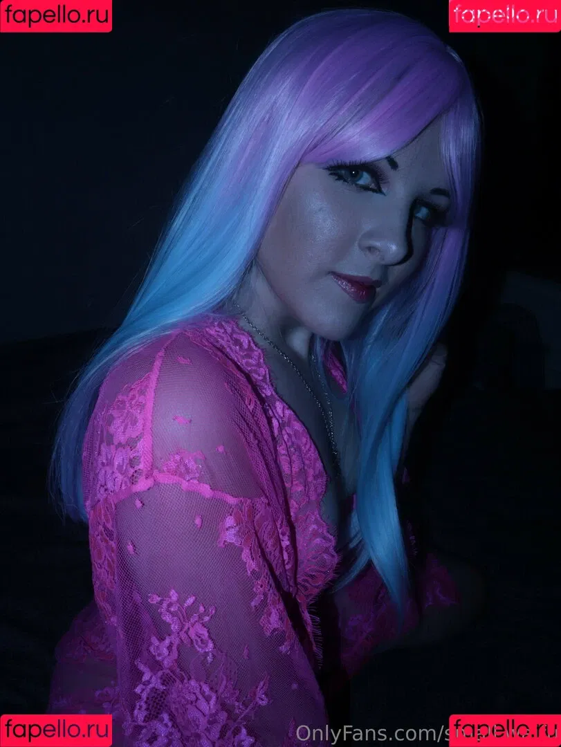 small.waifu Onlyfans Photo Gallery 