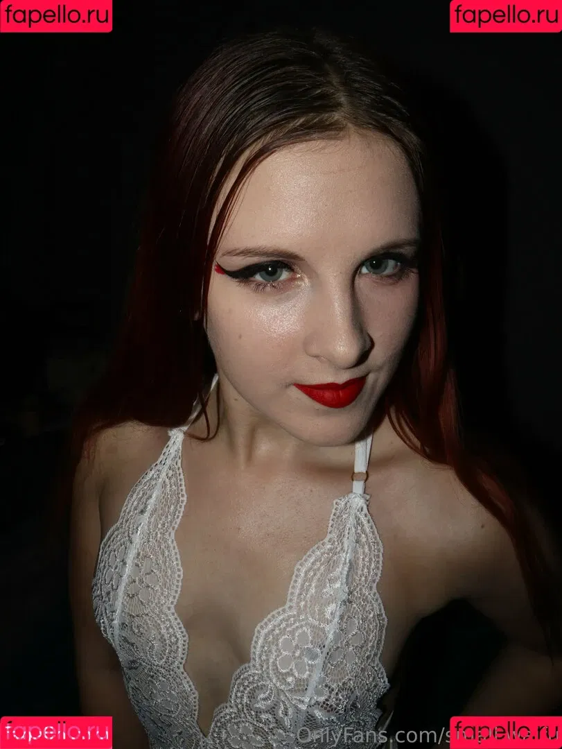 small.waifu Onlyfans Photo Gallery 