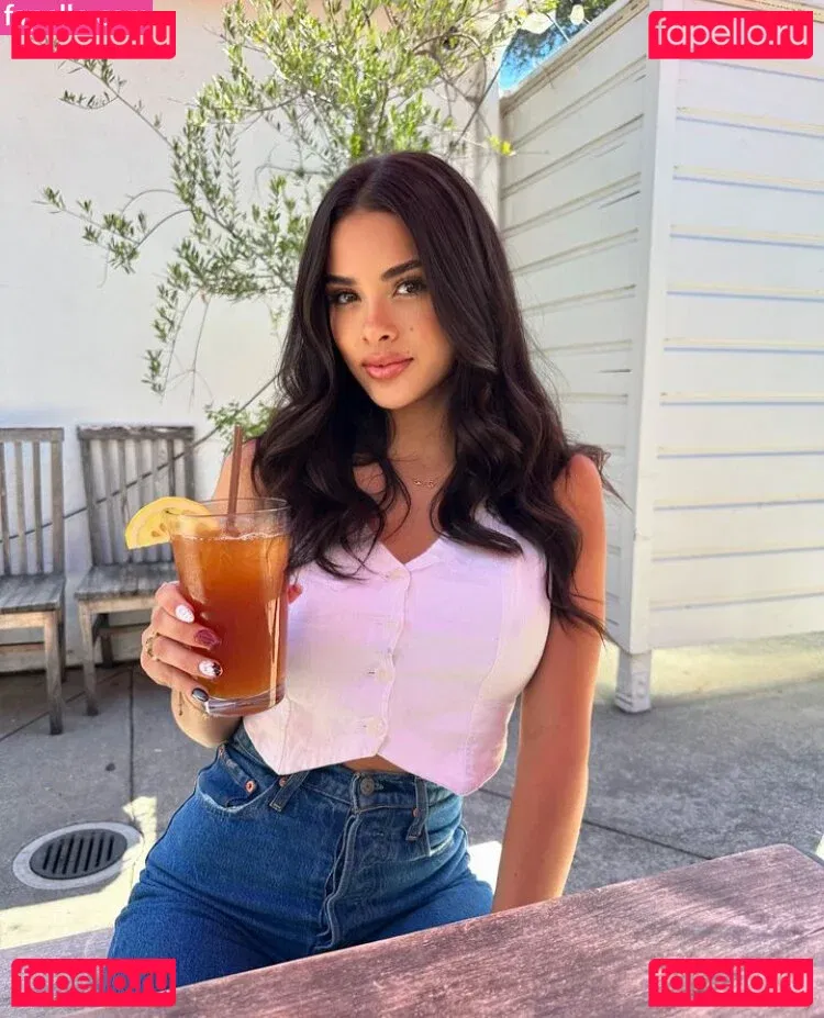 bri.ts Onlyfans Photo Gallery 