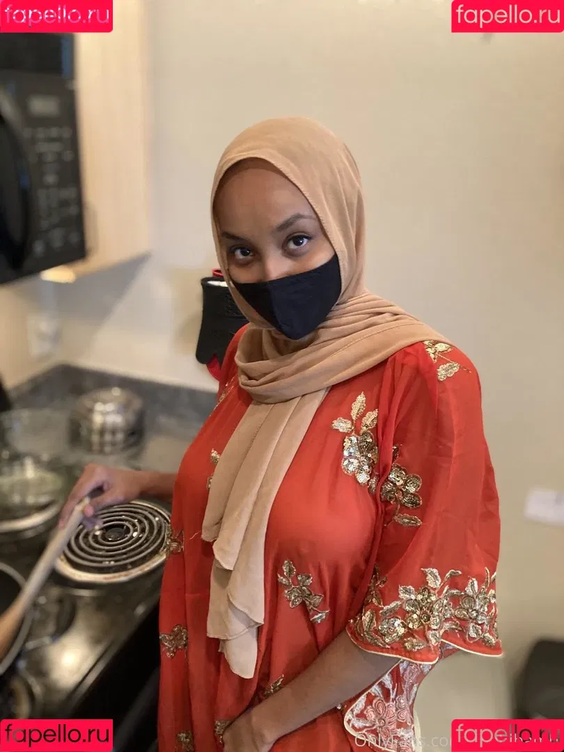 HijabiBambi Onlyfans Photo Gallery 