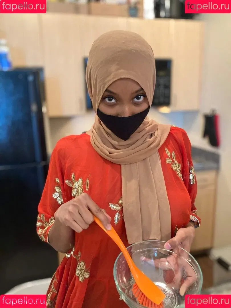 HijabiBambi Onlyfans Photo Gallery 