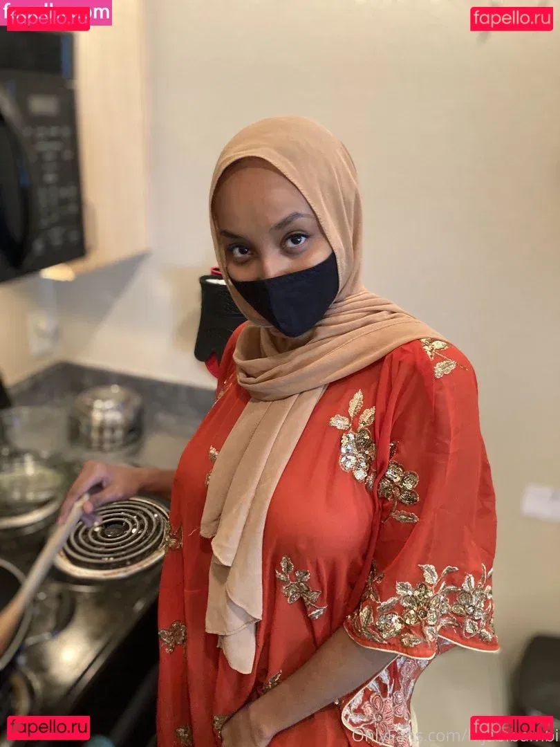 HijabiBambi Onlyfans Photo Gallery 