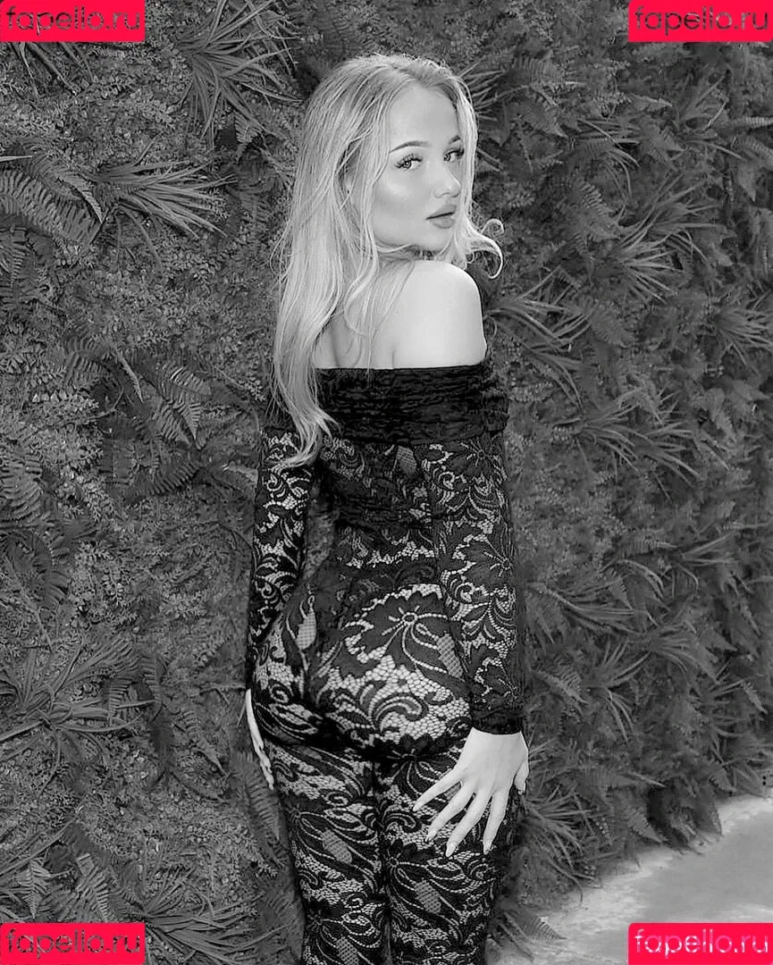 Mia Winward Dunn Onlyfans Photo Gallery 
