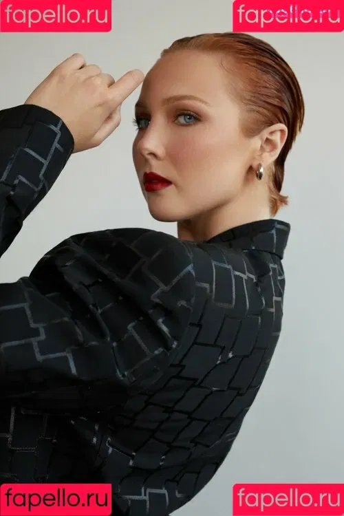 Molly Quinn Onlyfans Photo Gallery 