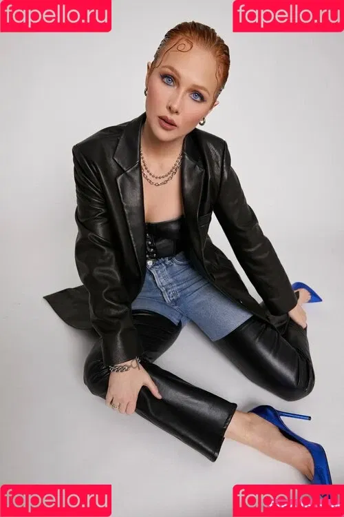 Molly Quinn Onlyfans Photo Gallery 