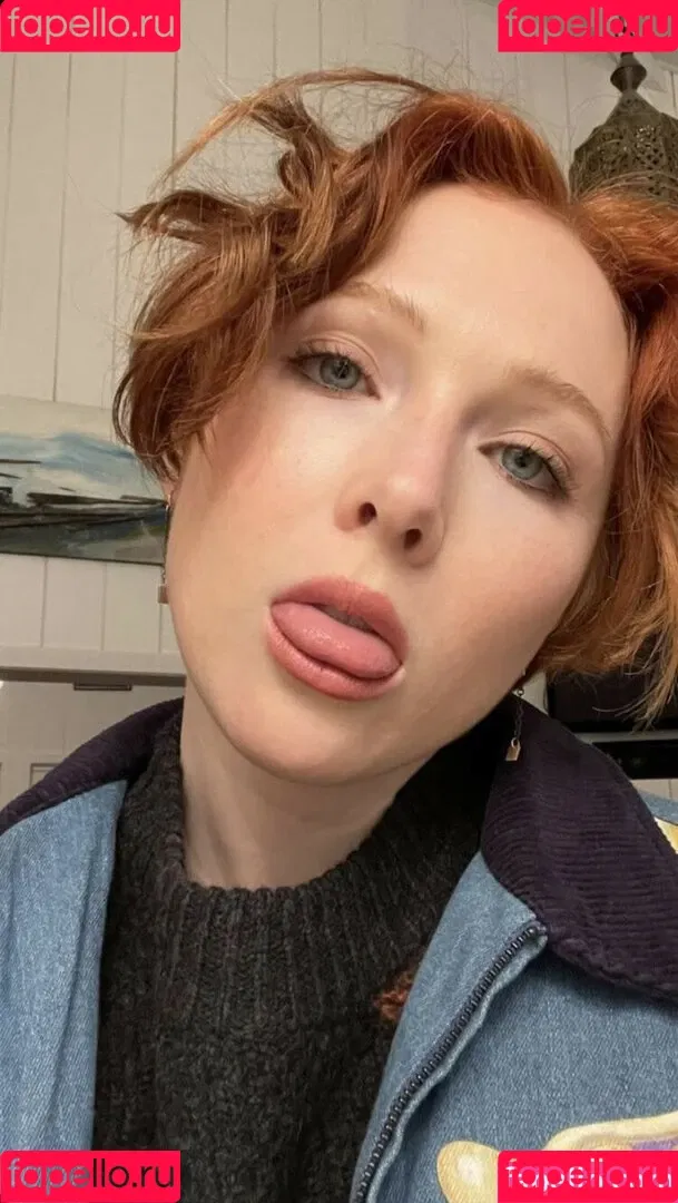 Molly Quinn Onlyfans Photo Gallery 