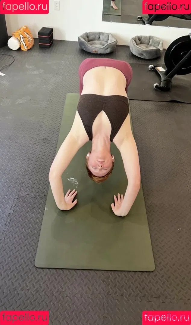 Molly Quinn Onlyfans Photo Gallery 