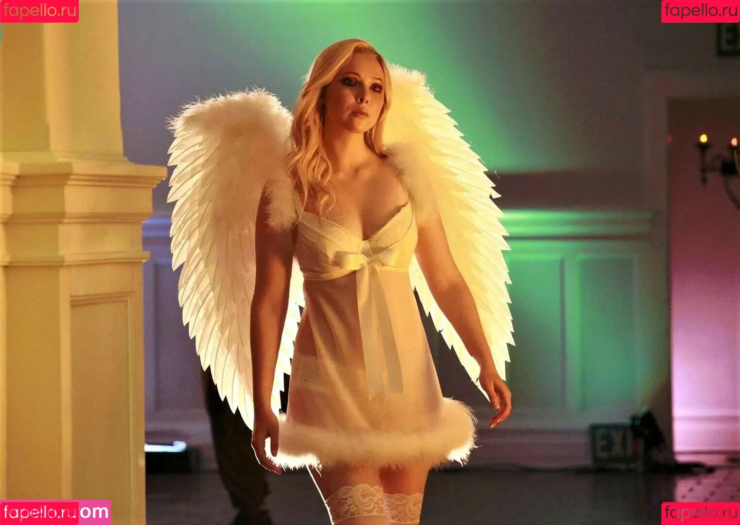 Molly Quinn Onlyfans Photo Gallery 
