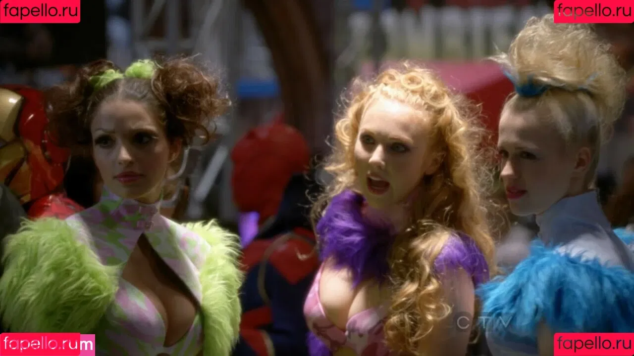 Molly Quinn Onlyfans Photo Gallery 