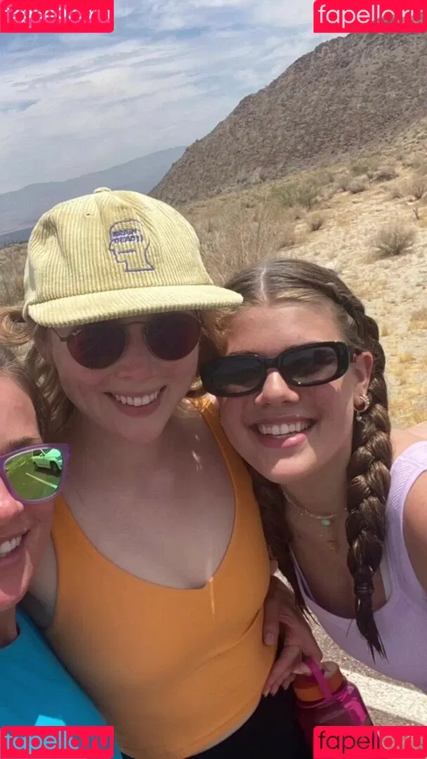 Molly Quinn Onlyfans Photo Gallery 