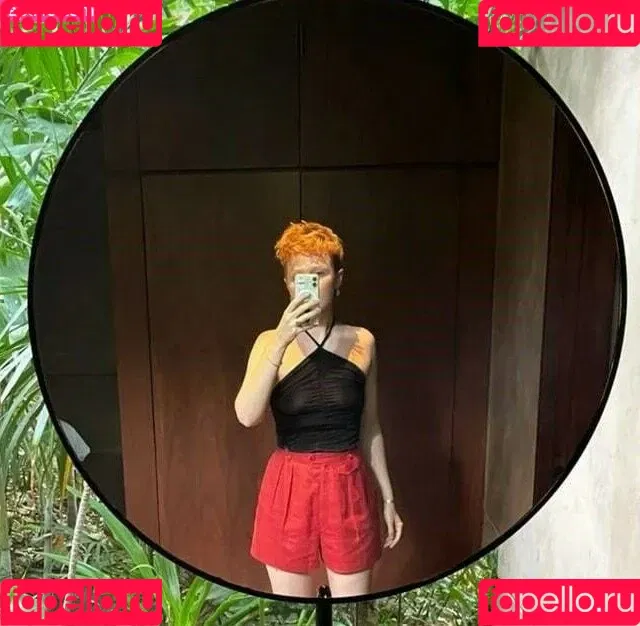 Molly Quinn Onlyfans Photo Gallery 