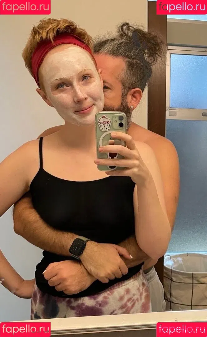 Molly Quinn Onlyfans Photo Gallery 