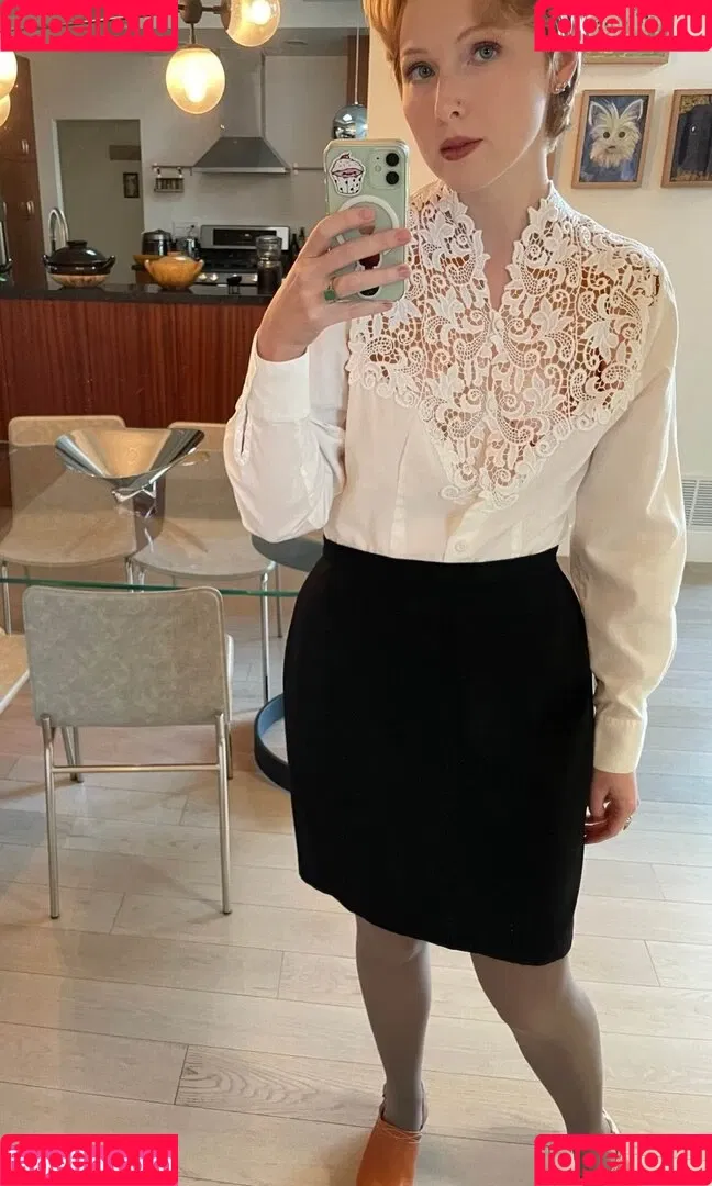 Molly Quinn Onlyfans Photo Gallery 