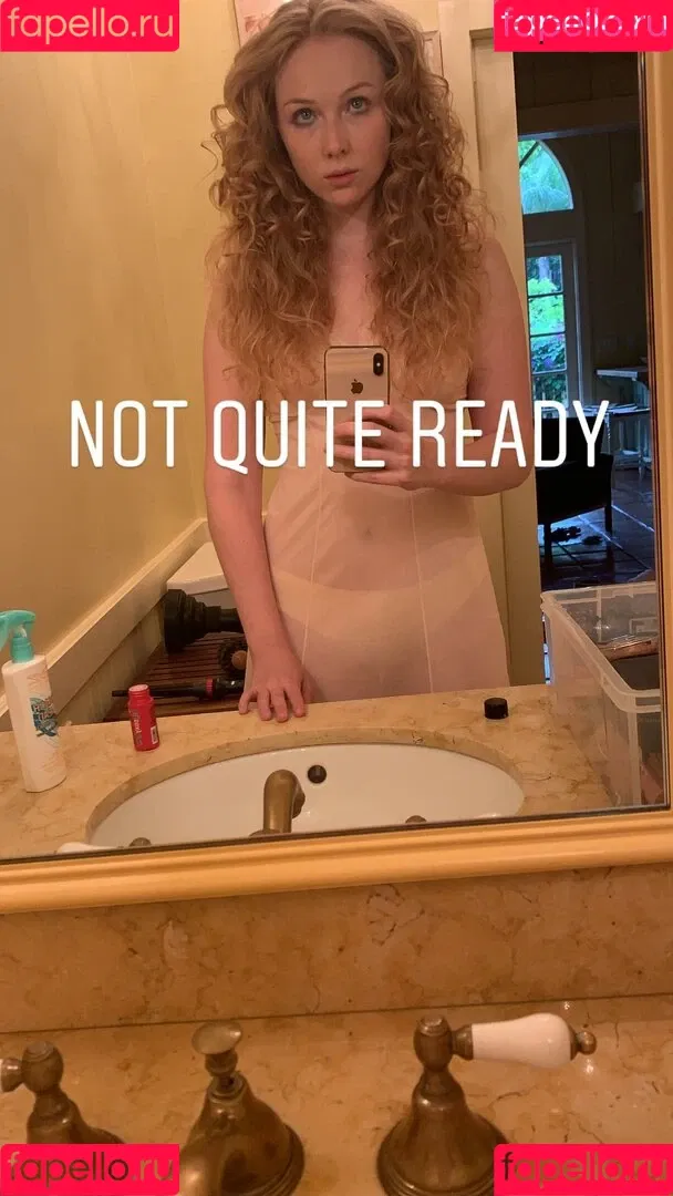 Molly Quinn Onlyfans Photo Gallery 