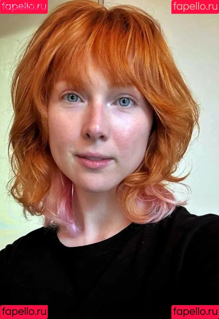 Molly Quinn Onlyfans Photo Gallery 
