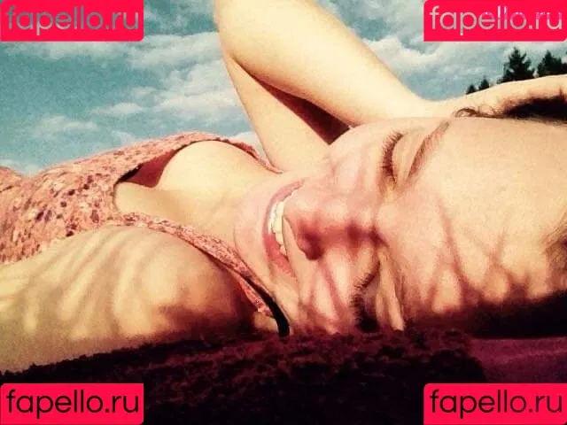 SB1994 Onlyfans Photo Gallery 