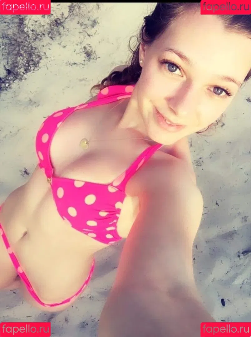 SB1994 Onlyfans Photo Gallery 
