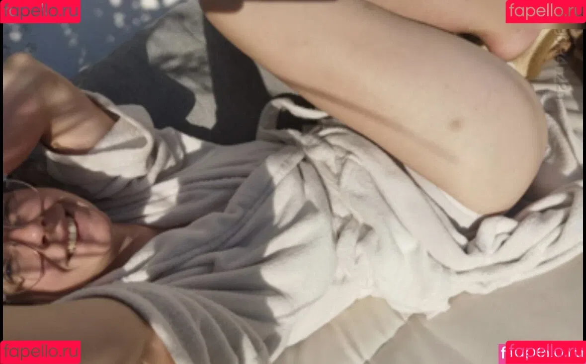 SB1994 Onlyfans Photo Gallery 