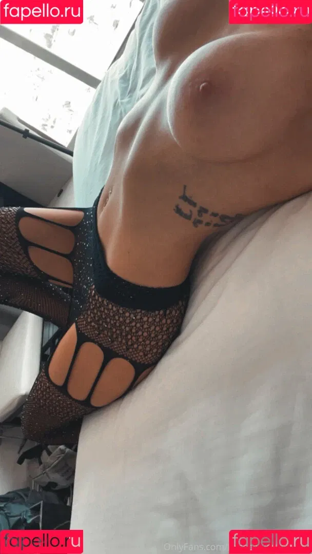 missbatyourservice Onlyfans Photo Gallery 