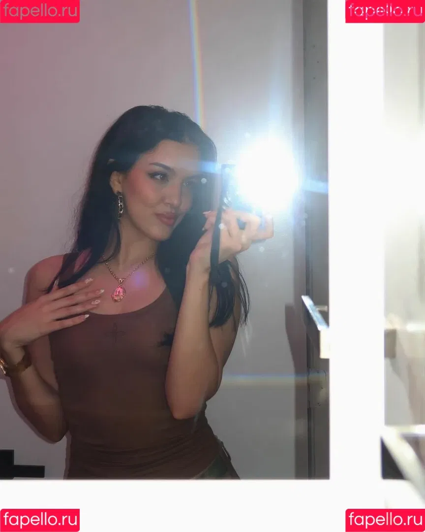 Lilimar Hernandez Onlyfans Photo Gallery 