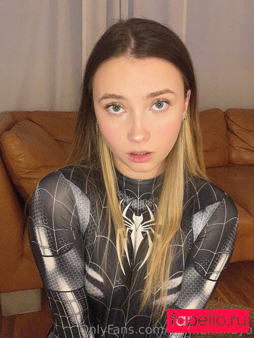 Emmammayo Onlyfans Photo Gallery 