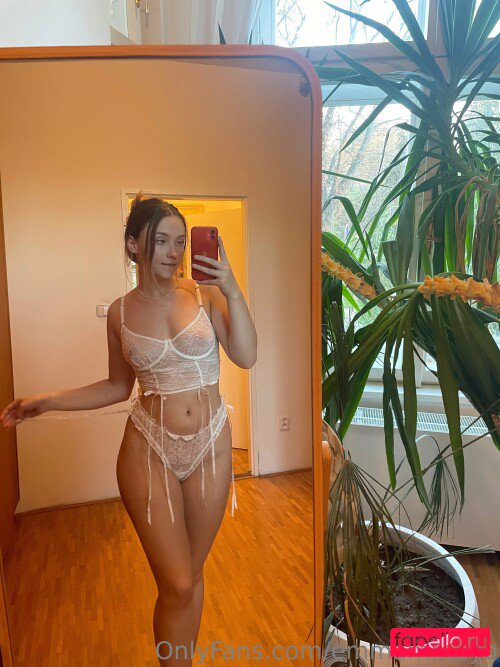 Emmammayo Onlyfans Photo Gallery 