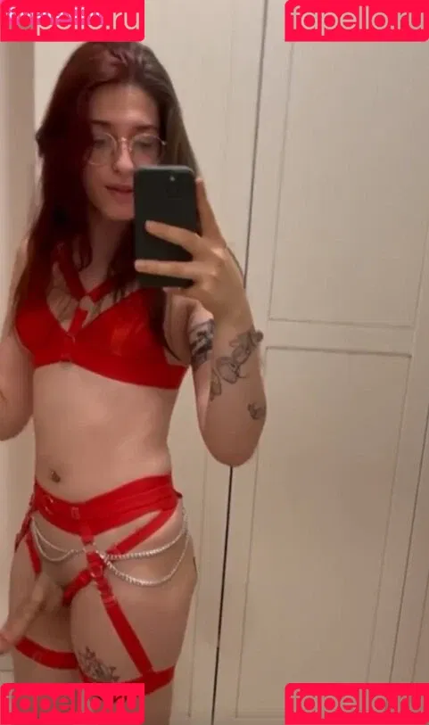 LenaLevven Onlyfans Photo Gallery 