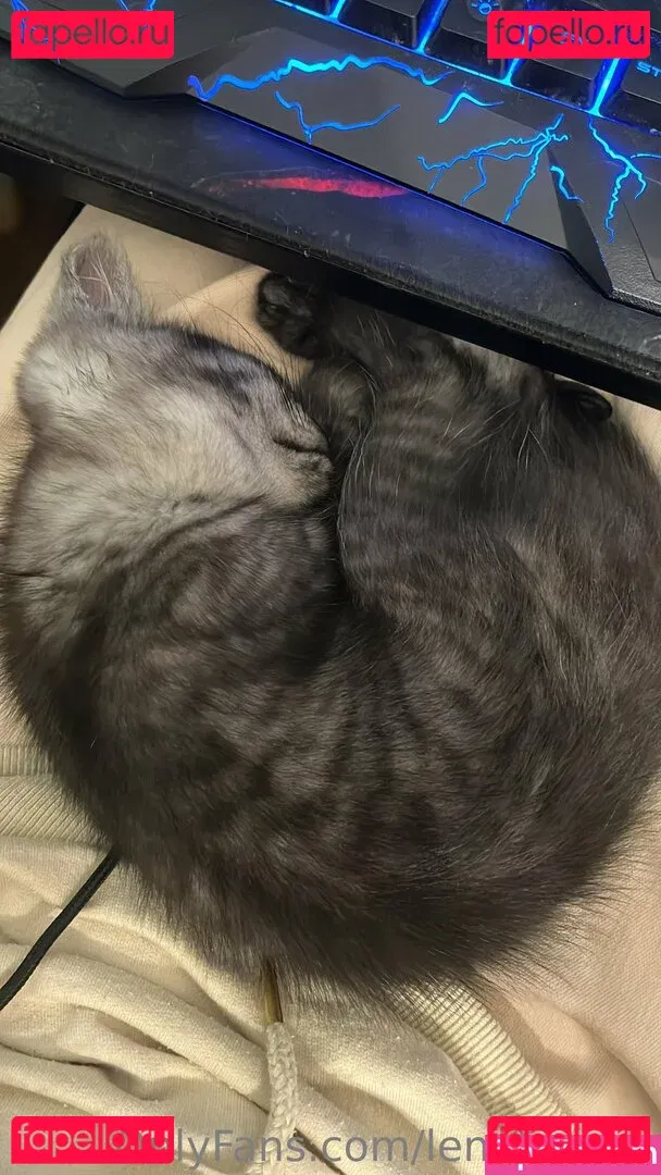 LenaLevven Onlyfans Photo Gallery 