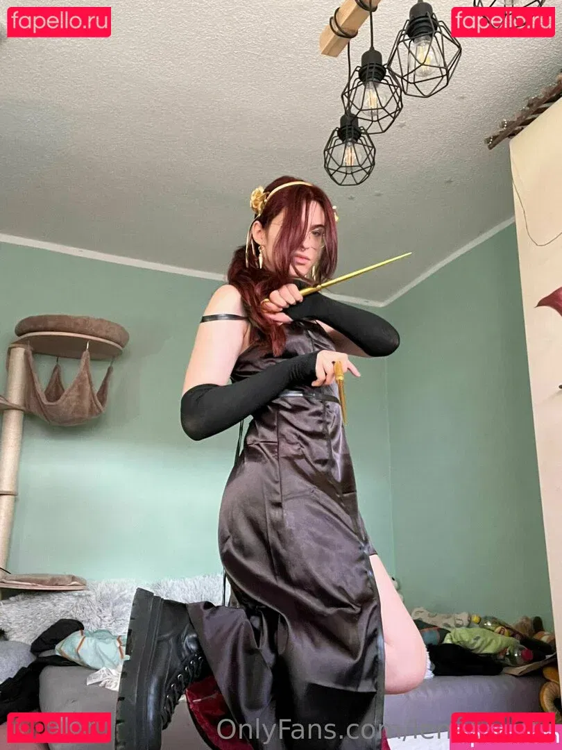 LenaLevven Onlyfans Photo Gallery 